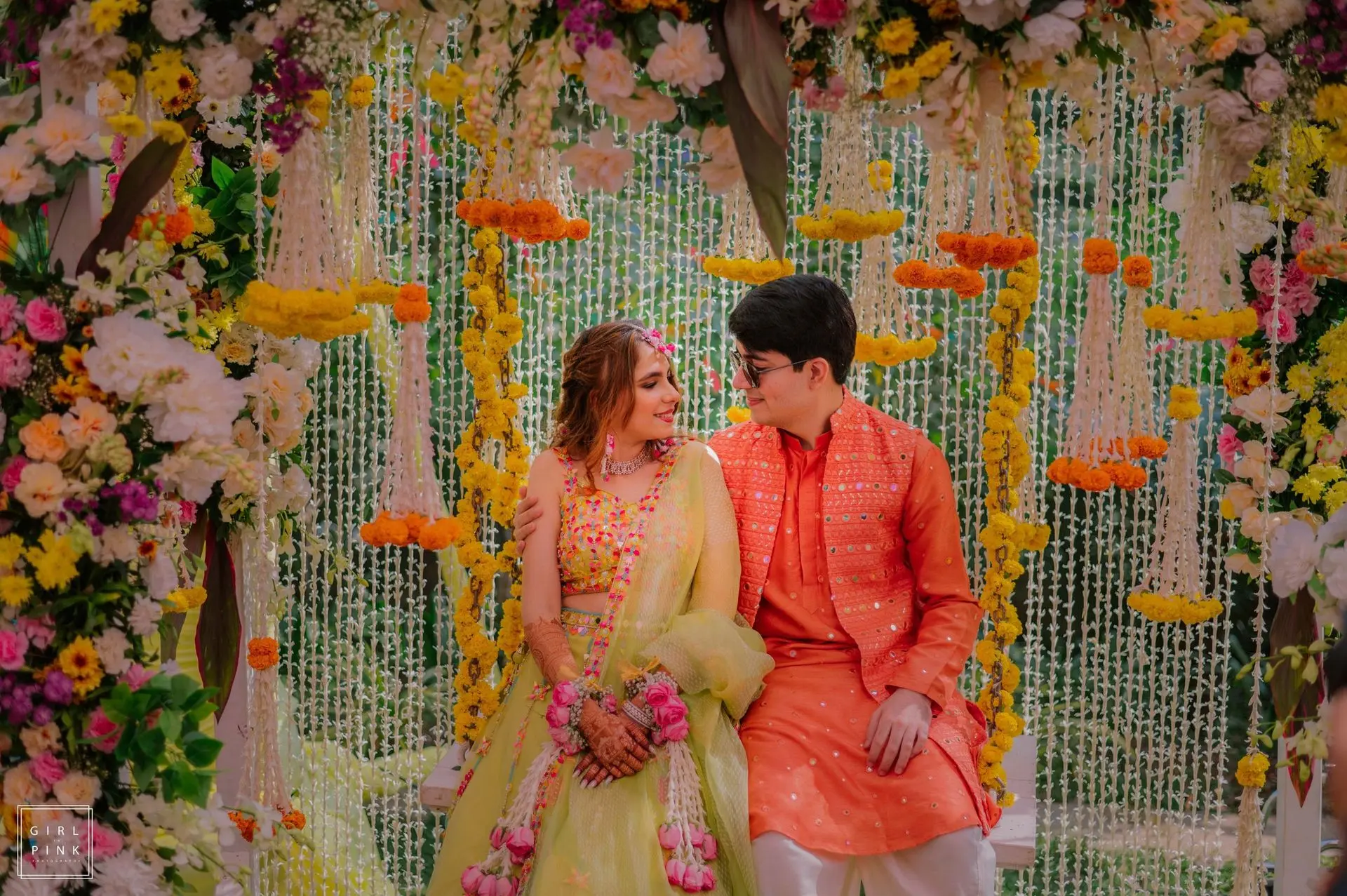 HEERAL &amp; MOHIT : MEHENDI 