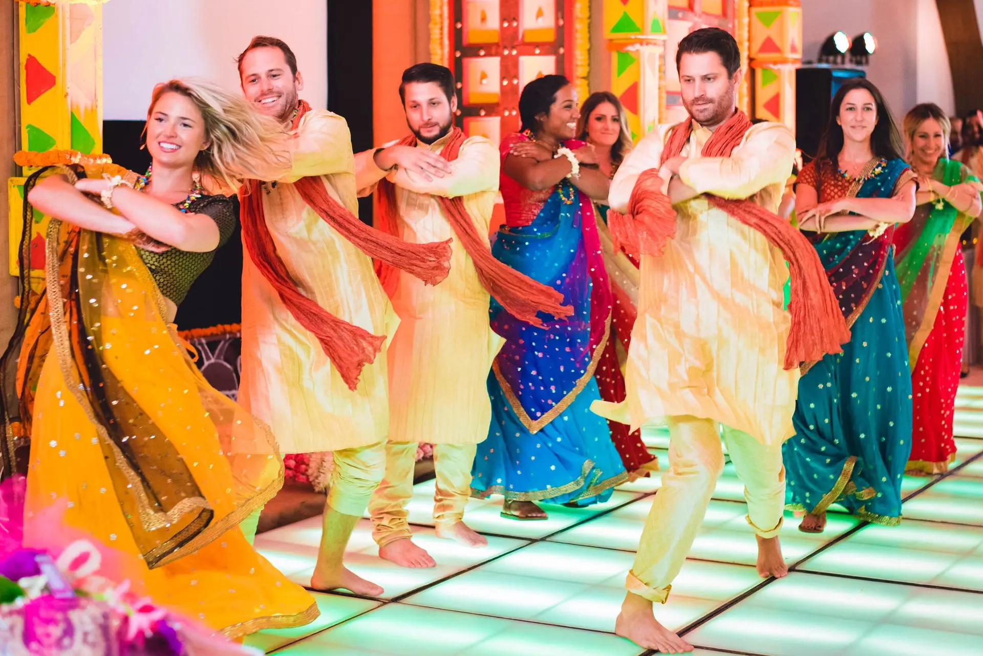 Mehendi dance.JPG